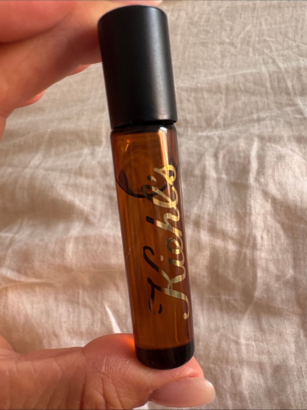 Kiehl's amber glass rollerball musk - used once